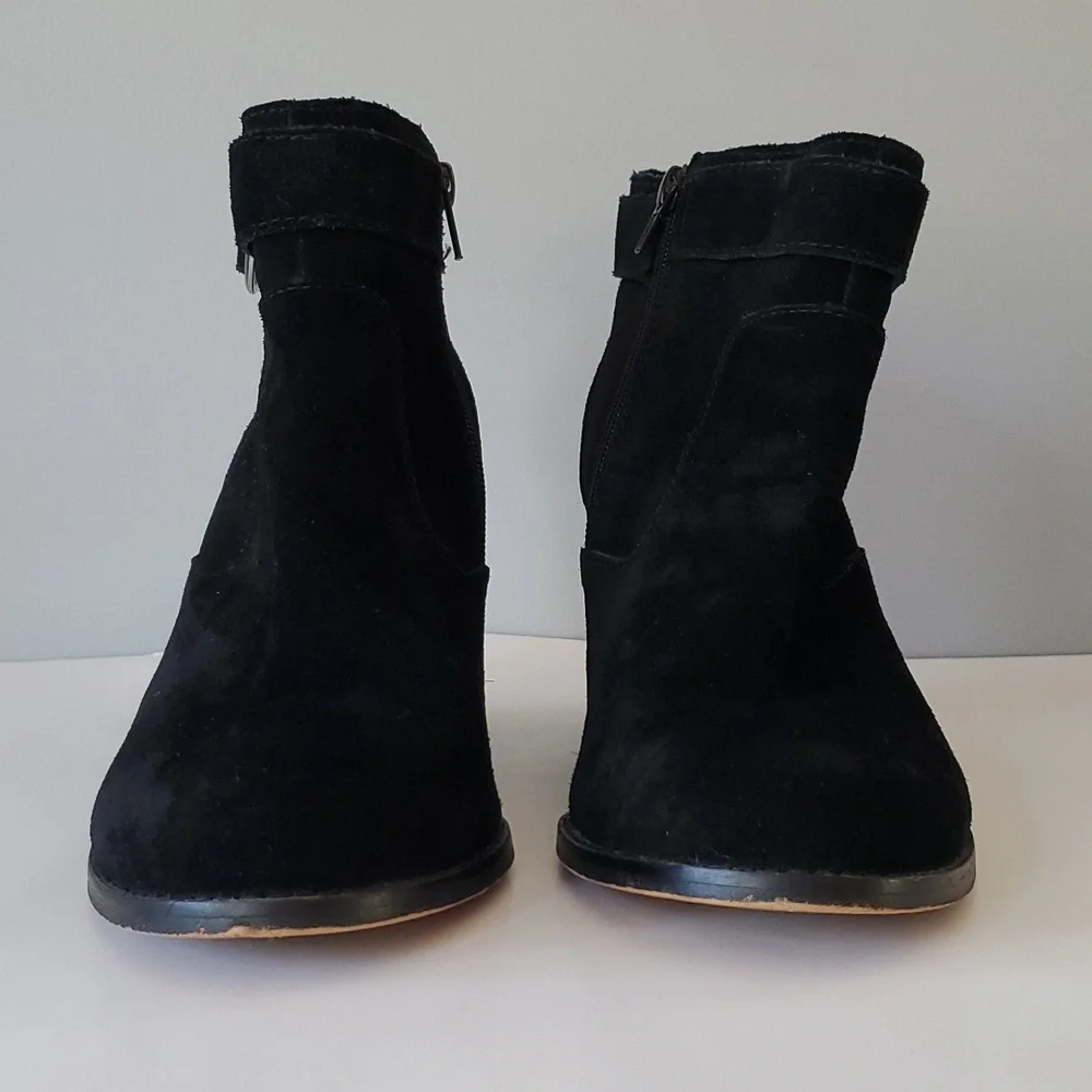 Sole Society Black Suede Peytal Wedge Ankle Boots Booties Womens 10M